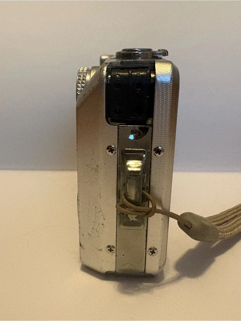 Sony Cybershot DSC W100 Silver 505559 (For Parts Only)